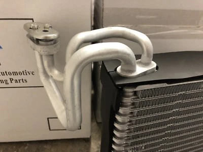 NEW AC Evaporator HONDA CRV 2002 03 04 05 2006 - Image 1 of 4