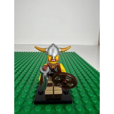 LEGO Viking Minifigure - 8804 Collectible Series 4 CMF - Image 1 of 4