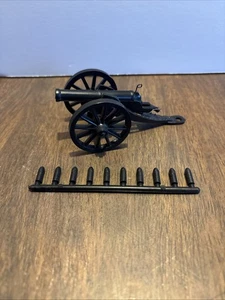 MARX FORT APACHE - 10 CAÑONES - CAÑÓN DE DISPARO - Negro - MUY BUENO - Raro años 50 60 - Imagen 1 de 6