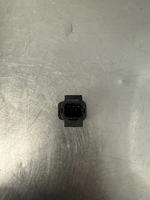 11-25 SUZUKI GSXR750 GSXR 750 INTERRUPTOR SENSOR DE COLISÃO ÂNGULO PONTA SOBRE BANCO  - Imagem 1 de 4