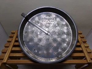 Vintage Ovenex Starburst tortiera in metallo con rilascio scorrevole N-91-9” USA - Foto 1 di 3