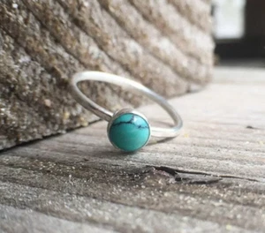 Green Turquoise Round Gemstone Solitaire RIng 925 Sterling Silver RIng - Picture 1 of 6