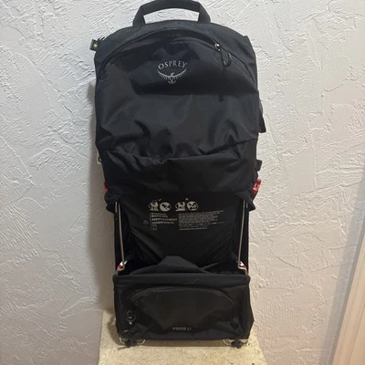 Mochila portabebés Osprey Poco LT negra estrellada con parasol Foto 1 de 4