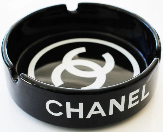 Chanel VIP Cenicero Regalo/Bandeja Joyería Foto 1 de 1