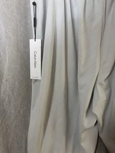 Calvin Klein 18w Anzug / Damen Off White / Reißverschlusstasche - Bild 1 von 3