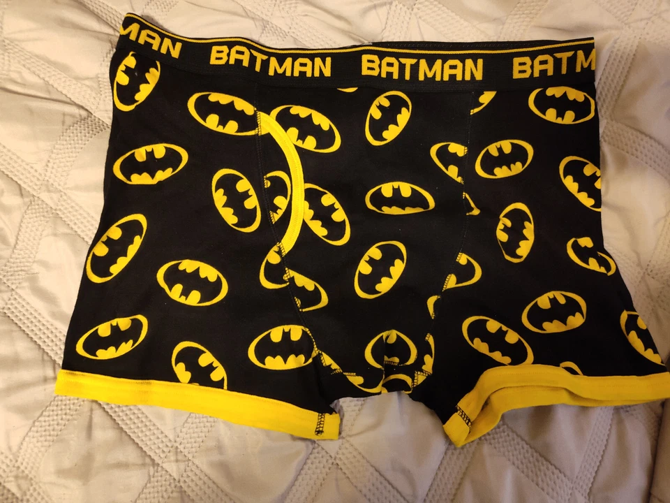 Nuevos calzoncillos boxer con estampado de Batman amarillos brevemente declarados XL X-Large 2013 Foto 1 de 3