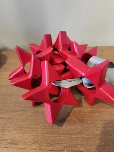 8 Vintage Christmas Star Shaped Red Wooden Napkin Rings 3.5 " Tall - Bild 1 von 6