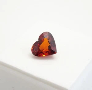 Spessartine Garnet Heart - 4.45ct -10.5mm - Spessartine Garnet Loose Gemstone - Picture 1 of 8