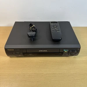 Reproductor VHS Panasonic NV-HD636B Nicam Super Drive funciona con control remoto - Imagen 1 de 14