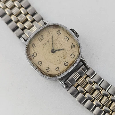 Reloj Pulsera Vintage URSS Zaria 1801 Soviético PChZ Reloj Piezas Foto 1 de 4