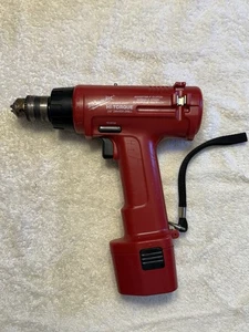 Taladro atornillador de alto par de alta resistencia MILWAUKEE 0218-1 3/8"" • Sin probar - Imagen 1 de 4