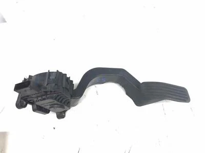 Chrysler 200 2015 conjunto de pedal de gasolina OEM Foto 1 de 4