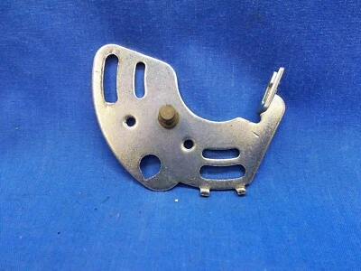 Kawasaki 21084-006. Placa de interruptor de contacto OEM. Se adapta a Kawasaki F3 (68-70). Foto 1 de 4