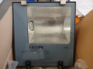 PROIETTORE PER LAMPADE IODURI MET. , VAP. SODIO O MIRAL FLOODLIGHT EXP02 250W - Bild 1 von 7