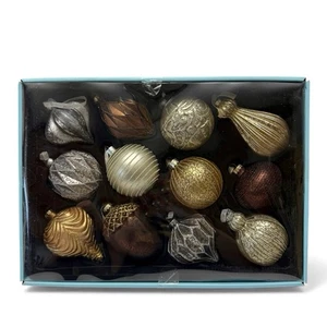 Juego de 12 adornos navideños de vidrio metálico dorado bronceado Martha Stewart Living - Imagen 1 de 7