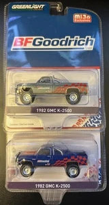 1:64 GREENLIGHT MIJO 1982 GMC K-2500 BF GOODRICH REGULAR AND CHASE - Picture 1 of 3