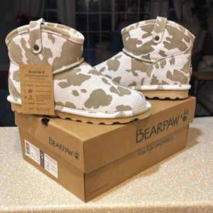 Bearpaw Margot Tan Cow Print Snow Winder Boots size 9 - Picture 1 of 4