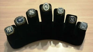 New York Yankees 7 Year World Series Ring Collection - Picture 1 of 1