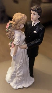 BRIDE & GROOM 5” WEDDING CAKE TOPPER FIGURE - Picture 1 of 3