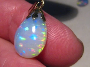 6.2 ct Welo Opal  Pendant , Solid  14 k Yellow  Gold , Great color play - Picture 1 of 16