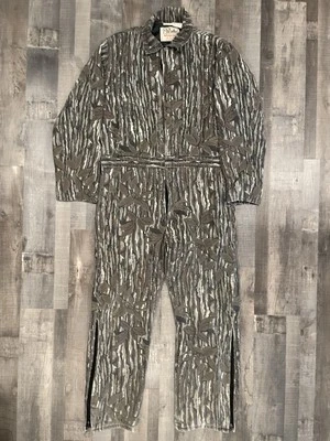 VTG Walls Blizzard Pruf Insulated Coveralls L RealTree Camouflage Jumpsuit (F454 - Image 1 of 4
