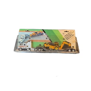 Ertl John Deere 3474 Semi Truck Construction Set Yellow New 1991 Collectible - Picture 1 of 3