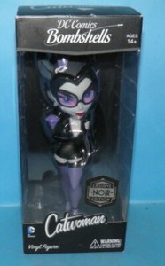 DC Comics Bombshells by Cryptozoic CATWOMAN Noir Edition #A