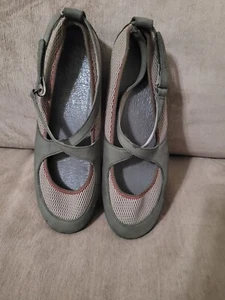 Patagonia Hatha Womens 8 espresso Cross Strap Mary Janes Flats Shoes - Picture 1 of 7