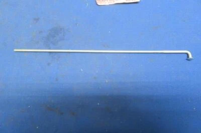 Kawasaki NOS. # 41028-068 RADIOS - FR EXTERIOR, KE175 KD125 KT250 K1329 Foto 1 de 4