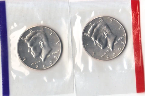 2003 P+D KENNEDY HALF UNCIRCULATED STILL IN MINT CELLO L@@K Cover