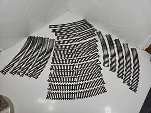 Atlas HO Scale 18" R Curved Train Track Variety 23 PC LOT Made in USA As Is - Picture 1 of 19