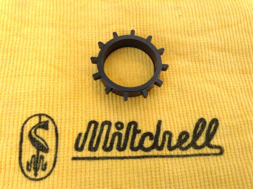 NOS GARCIA MITCHELL 396,496,497 REEL BRAKE SHOE   #81505 - Photo 1/1