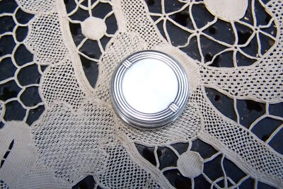 Ancien Pilulier Christofle en Métal Argenté - Photo 1/4