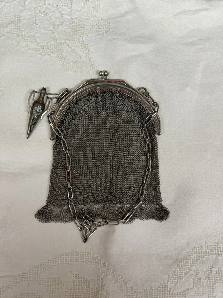 Borsetta Antica In Argento - Immagine 1 di 4