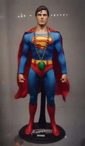 1/6 Scale toy kryptonite chain Superman Clark Kent props DC (No Action Figure) - Picture 1 of 10