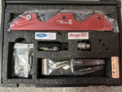 KIT DE EXTRACCIÓN DE PERNOS COLECTOR DE ESCAPE FORD PROMAX #PMXR102CDLR/R200APRO Foto 1 de 4