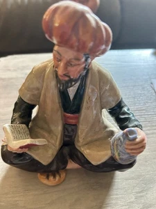 Royal Doulton figurine Omar Khayyam HN2247 1964 - Picture 1 of 2