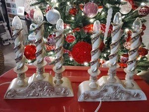 Lotto 2 candelabri Trendmasters Natale Magic Light-Up oro e beige candela vortice - Foto 1 di 6