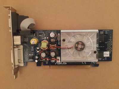 ASUS NVIDIA GeForce 7500LE 256MB Graphics Card - Image 1 of 4