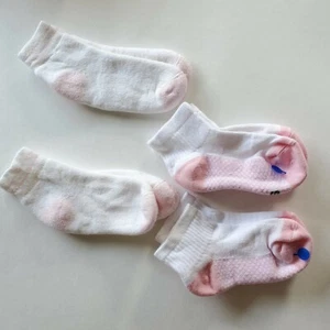Hanes Girls Classics Ankle Socks Assorted Size S - 4 Pairs - Picture 1 of 1