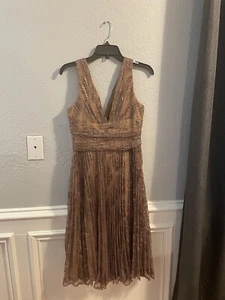 David Meister Metallic V Neck Dress Copper Gold Shimmer Lace Silk Size 8 NWT - Picture 1 of 24