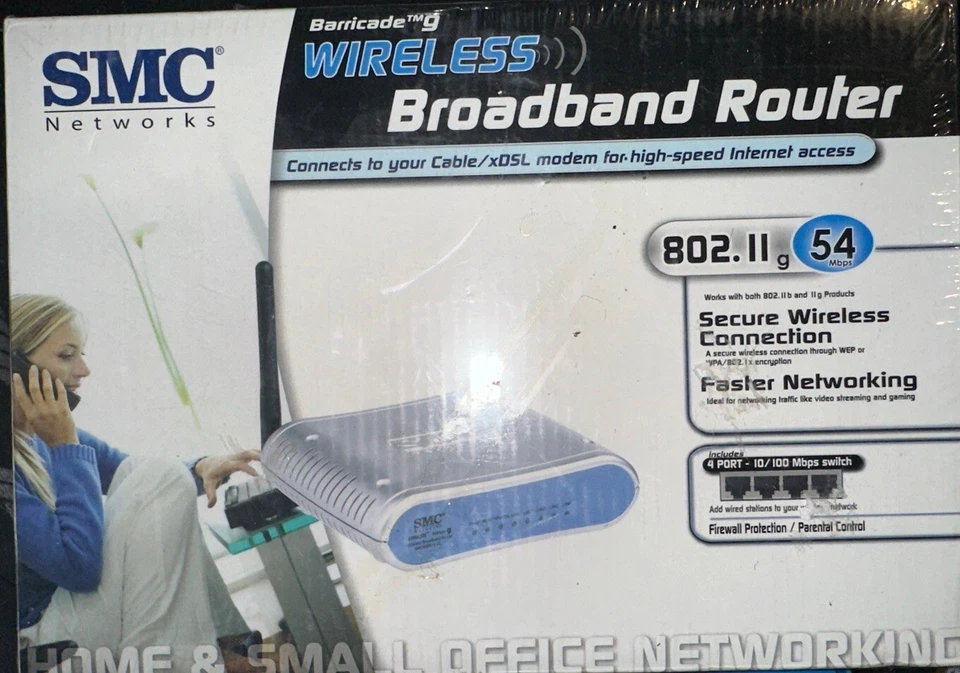SMC SMCWBR14-G Wireless Cable/DSL Broadband Router - Image 1 of 2