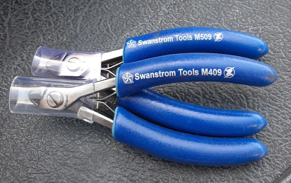 Lote de 2 cortadores de alambre diagonales laterales empotrados de precisión hechos en Estados Unidos ingeniero grado médico Foto 1 de 4