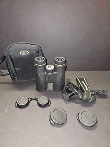 VANGUARD Spirit ED 10X42 BINOCULARS View Angle 6.0 - Picture 1 of 5