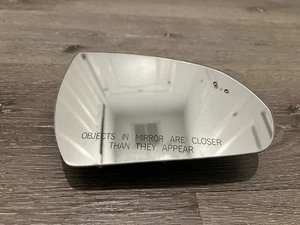 2017-2020 Hyundai Elantra Right Passenger Side Mirror Glass W/ Blind Spot OEM - Bild 1 von 12