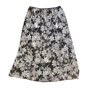 Women's Skirt Medium Black White Floral Ruffle Elastic Waist B.I.Y.A.Y.C.D.A  - Picture 1 of 9