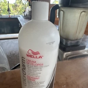 Wella Creme Entwickler 20 Vol 32 Oz Ln fast voll - Bild 1 von 4