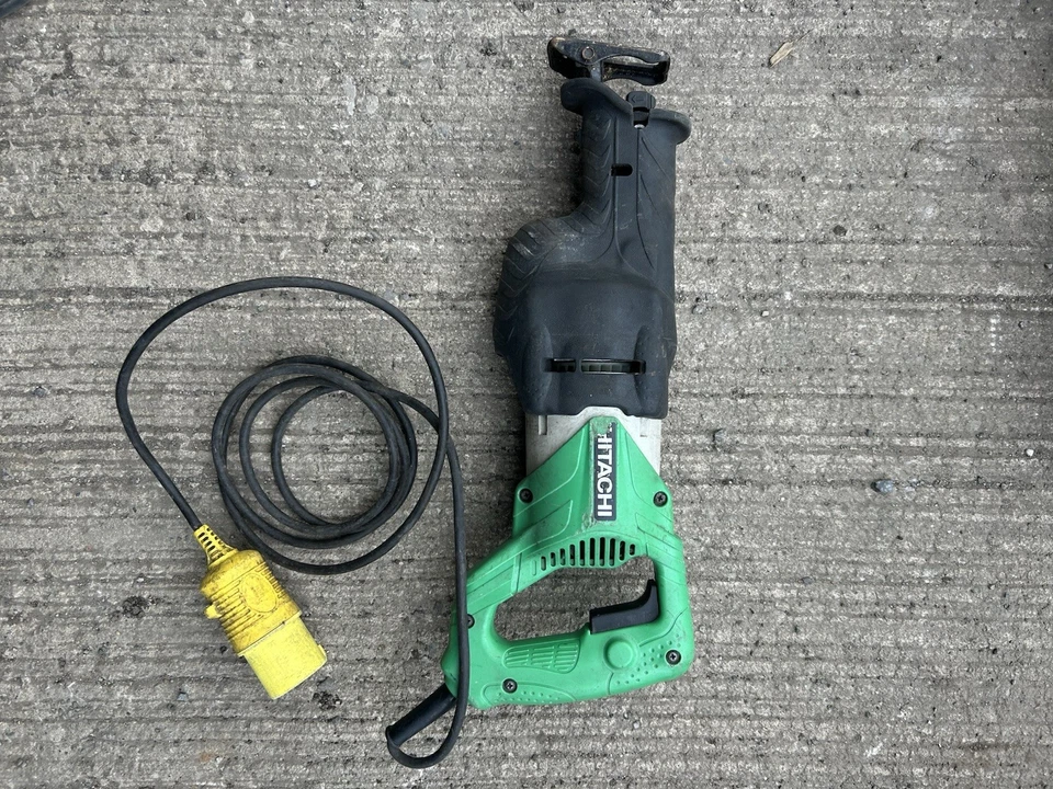 Sierra recíproca Hitachi modelo CR13V2 110 voltios sin caja Foto 1 de 2