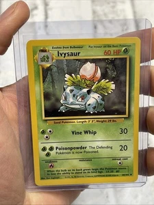 Ivysaur 30/102 Base Set Unlimited Uncommon 1999 WOTC Pokemon Card NM Vintage TCG - Picture 1 of 3