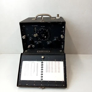 Medidor de radiofrecuencia vintage de la Segunda Guerra Mundial del Ejército de los Estados Unidos Signal Corps BC-221-0 - Imagen 1 de 13
